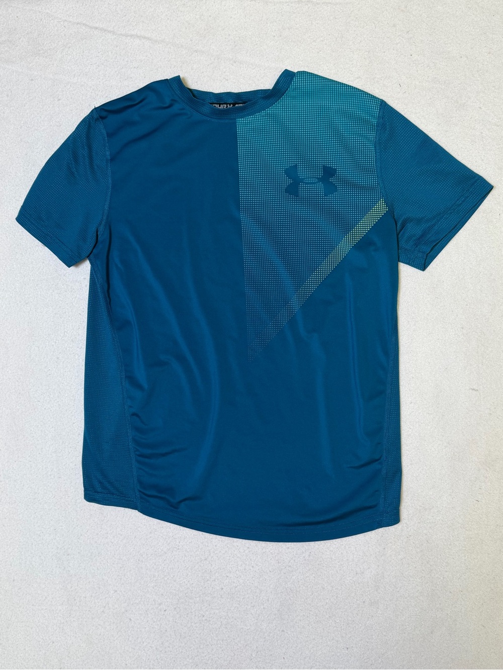 Under Armour Blue Teal Short Sleeve Athletic Tee